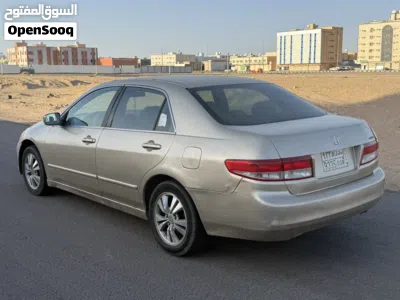 Honda Accord Standard 4