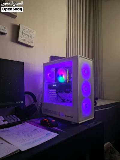 Pc case (game max) 6 fans 1 month used only(الكيس لحاله للبيع) 2