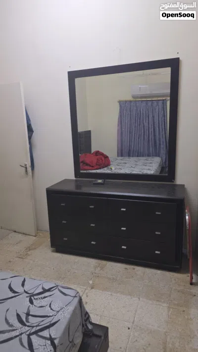 أغراض للبيع 4