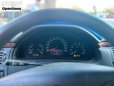 مرسيدس بنز الفئة-E E 200 3