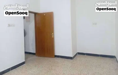 شقه للايجار الحكيمية قرب مطعم فلس 2