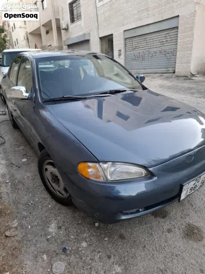 هيونداي افانتي Standard 2