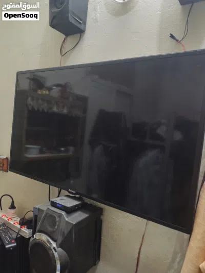 Dexon 42 inches no Android 6 month old with Android box also 2