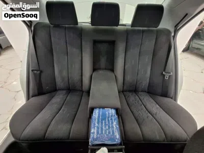 Mercedes Benz E-Class E 200 4