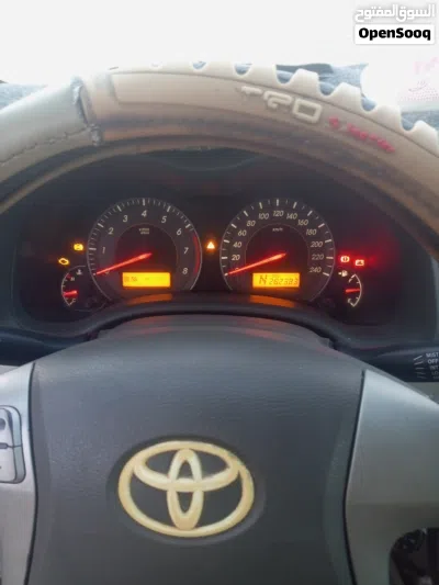 Toyota Corolla Axio 2