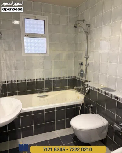 APARTMENT FOR RENT IN QURUM - شقة للاجار في القرم 3