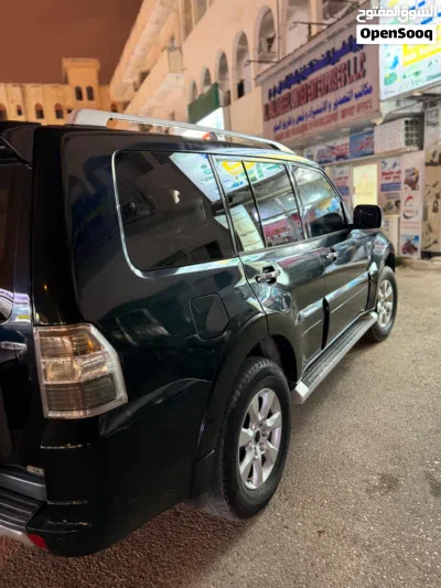 ميتسوبيشي باجيرو GLS 3