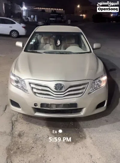 Toyota Camry GL 2