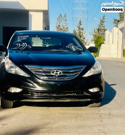 Hyundai Sonata Limited 3