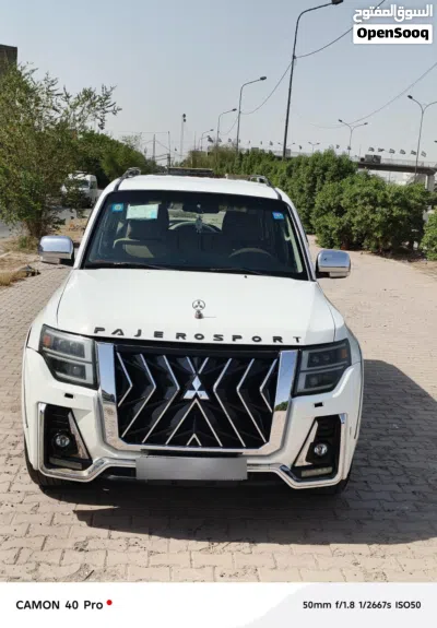 Mitsubishi Pajero GLS 4