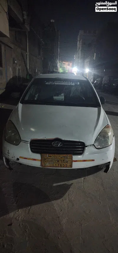 Hyundai Accent Standard 3