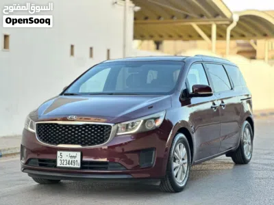 Kia Sedona LX 4
