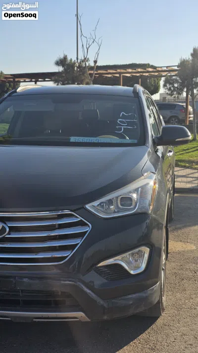 Hyundai Santa Fe Limited 3