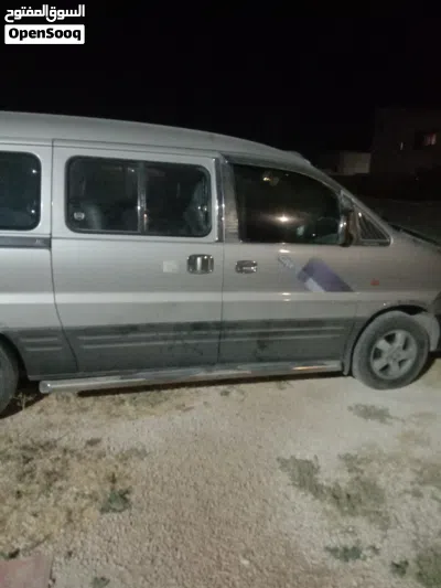 Hyundai H1 GL 2
