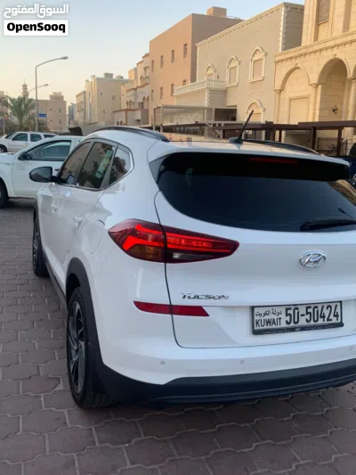 Hyundai Tucson GLS 2