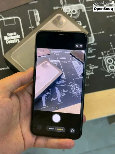 iPhone 11 Pro Max 3