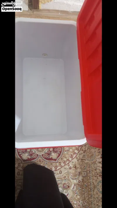 ايس بوكس نضيف جديد احمر اللون 2