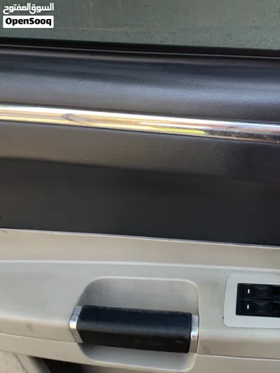 Chrysler 300 300S v8 2
