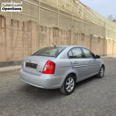Hyundai Accent GLS 4