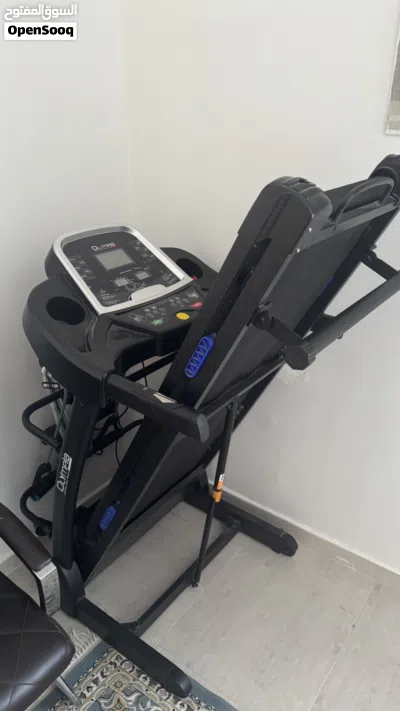 جهاز مشي بحالة ممتازة treadmill in very clean condition 3