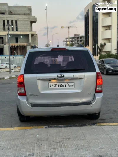 كيا كرنفال SX Prestige 2