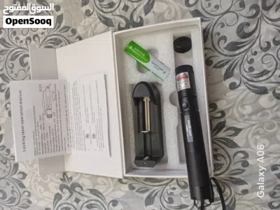 خمس اجهزه green lazer pointer بل كرتونه مع شاحن ومفتاحين وعدسه اشكال نادر الوجود او البيع المباشر 3