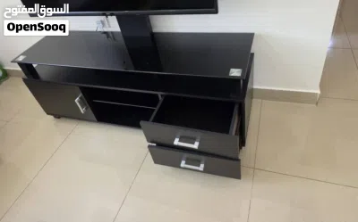 Modern Black TV Stand Console with Integrated Mount & Glass Top – Excellent Condition 3