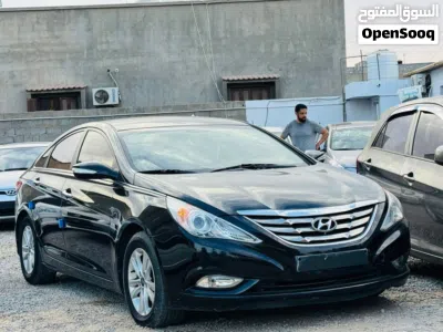 Hyundai Sonata Limited 4