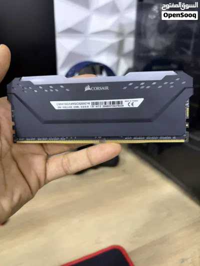 للبيع 8GB DDR4 3200MHz Desktop RAM(Corsair) 2