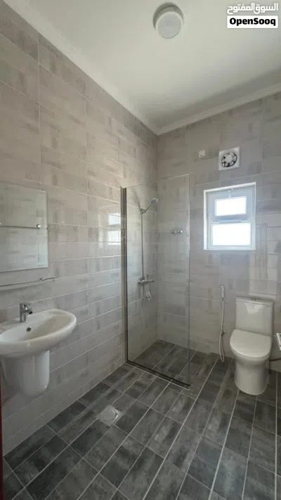 Villa For Sale in Khoudh 7/فيلا للبيع في الخوض 7 4
