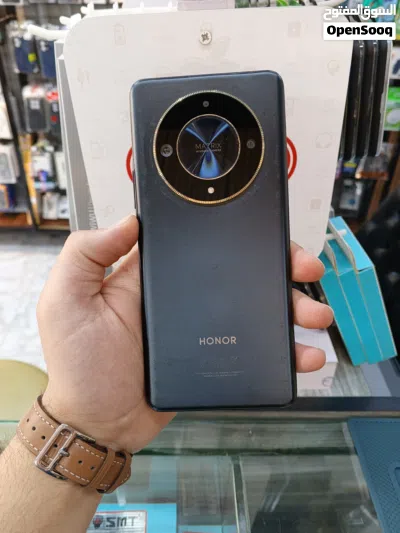 مستخدم هونر x9b ذاكره 256/ Honor x9d 8Ram 256G 3