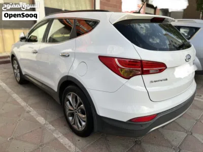 Hyundai Santa Fe GLS Top 4