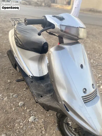 Honda CB1000R 4