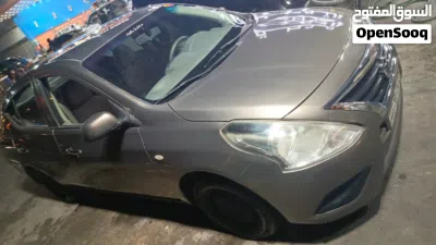 Nissan Sunny Standard 4