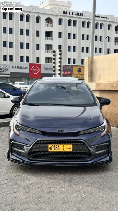 Toyota Corolla SE 4