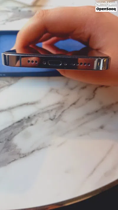للبيع ايفون 13برو ربي يبارك 4