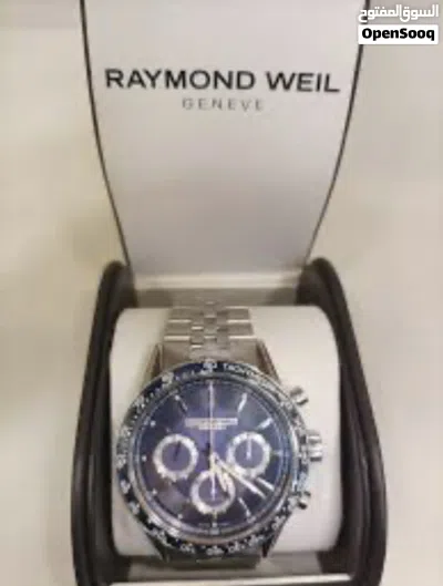 Brand new unopened Raymond Weil Tango Watch 300 Chronograph, model number 8570-ST2-05507. 4