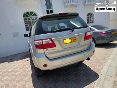 Toyota Fortuner SR5 3