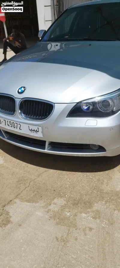 بي ام دبليو الفئة 5 525 3