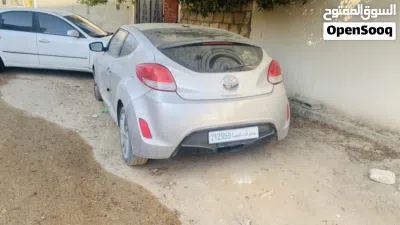 Hyundai Veloster Sport 2