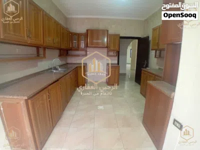 شقة * ارضية * للايجار * موقع مميز * 3 نوم * الجاردنز 3