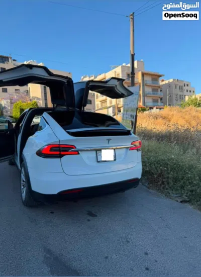 Tesla Model X Long Range Plus 2