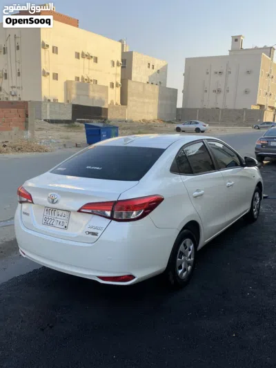 تويوتا يارس Y 2