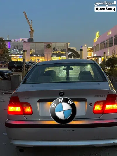 BMW 3 Series 318 2