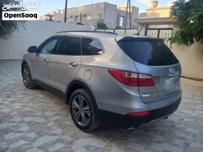 Hyundai Santa Fe Limited 3