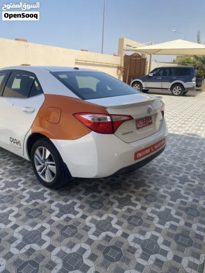 Toyota Corolla LE 3