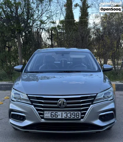 MG MG 5 3
