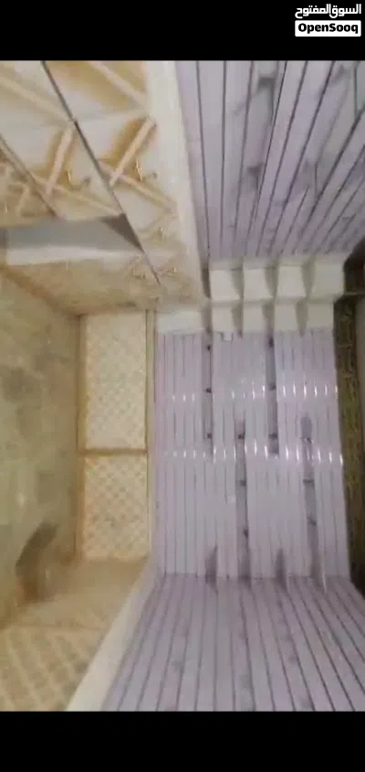 محل للبيع بديكورة موقع استراتيحي على خط رئيسي 2