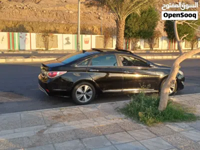 Hyundai Sonata Blue 2