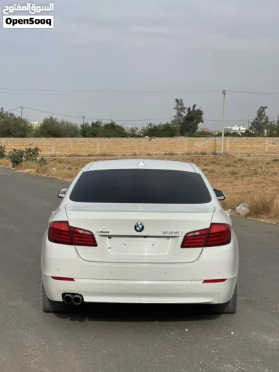 بي ام دبليو الفئة 5 528 3